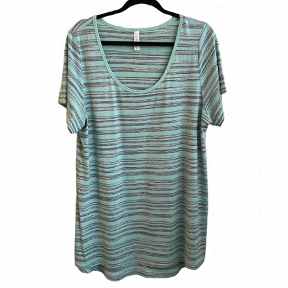 LuLaRoe Classic Tee | Scoop Hem | Grey & Mint Green - Size XL